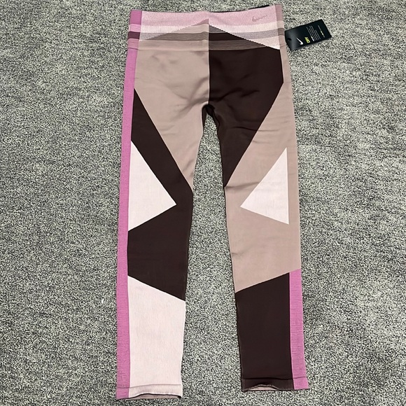 Nike Pants - Nike Sculpt Icon Clash Crop Seamless 7/8 Tights